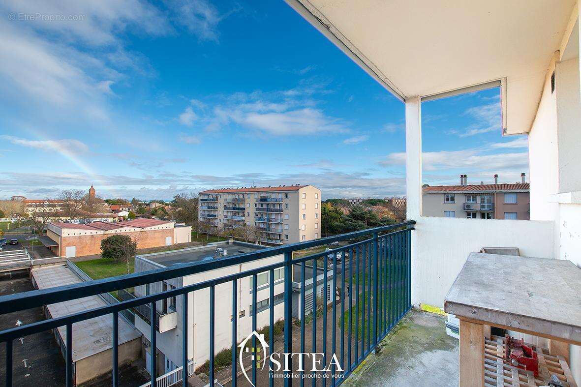 Appartement à COLOMIERS