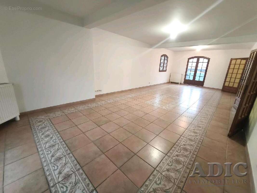 Maison à SAINT-MARD