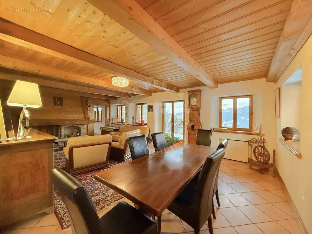 Maison à SAINT-NICOLAS-LA-CHAPELLE