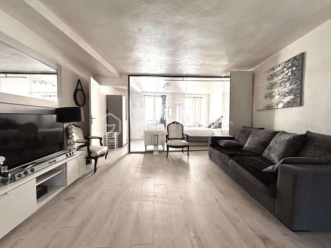 Appartement à ARPAJON