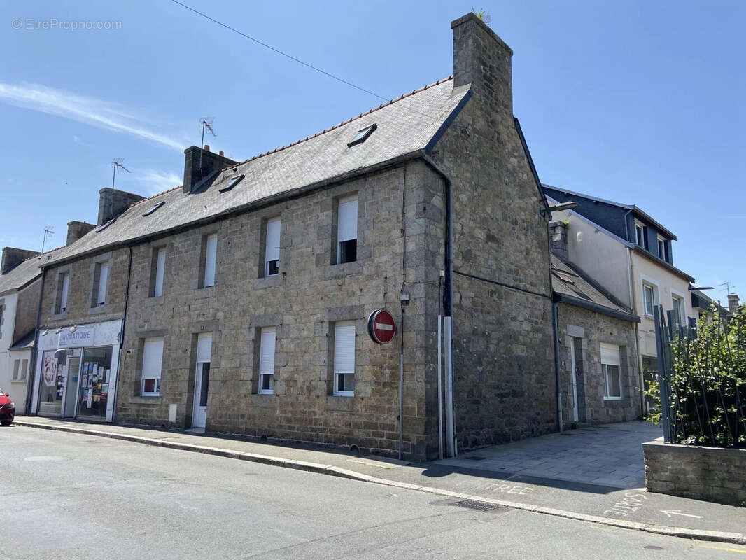 Appartement à BEGARD