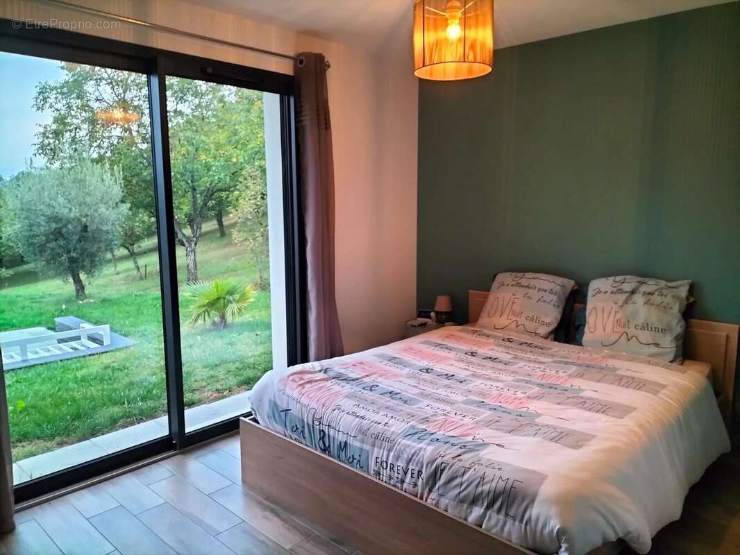 Maison à PONT-EN-ROYANS