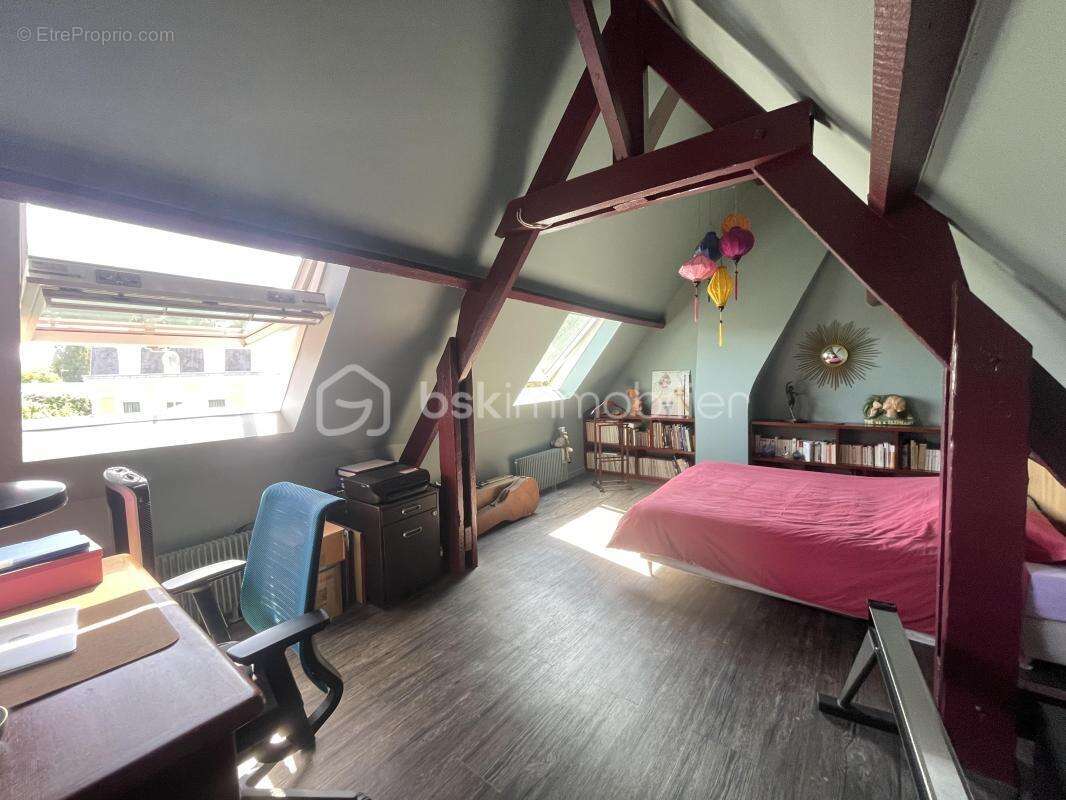 Maison rénovée Années 30 - JOINVILLE LE PONT - 131m² - 3 chambres - photo 9