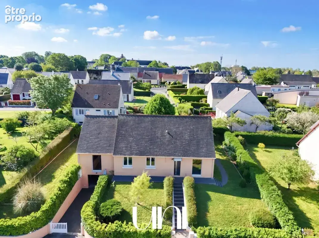Maison à SAINT-VIGOR-LE-GRAND