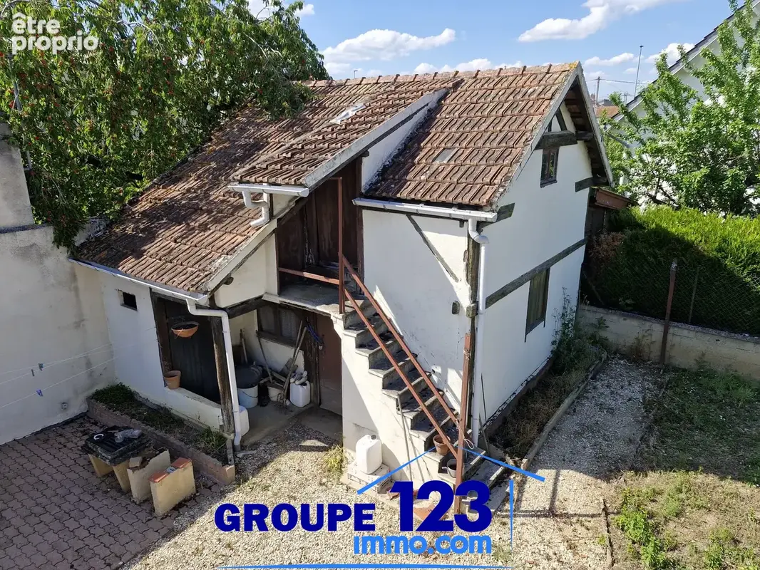 Auxerre - Maison de 81 m2 - T5 - photo 20