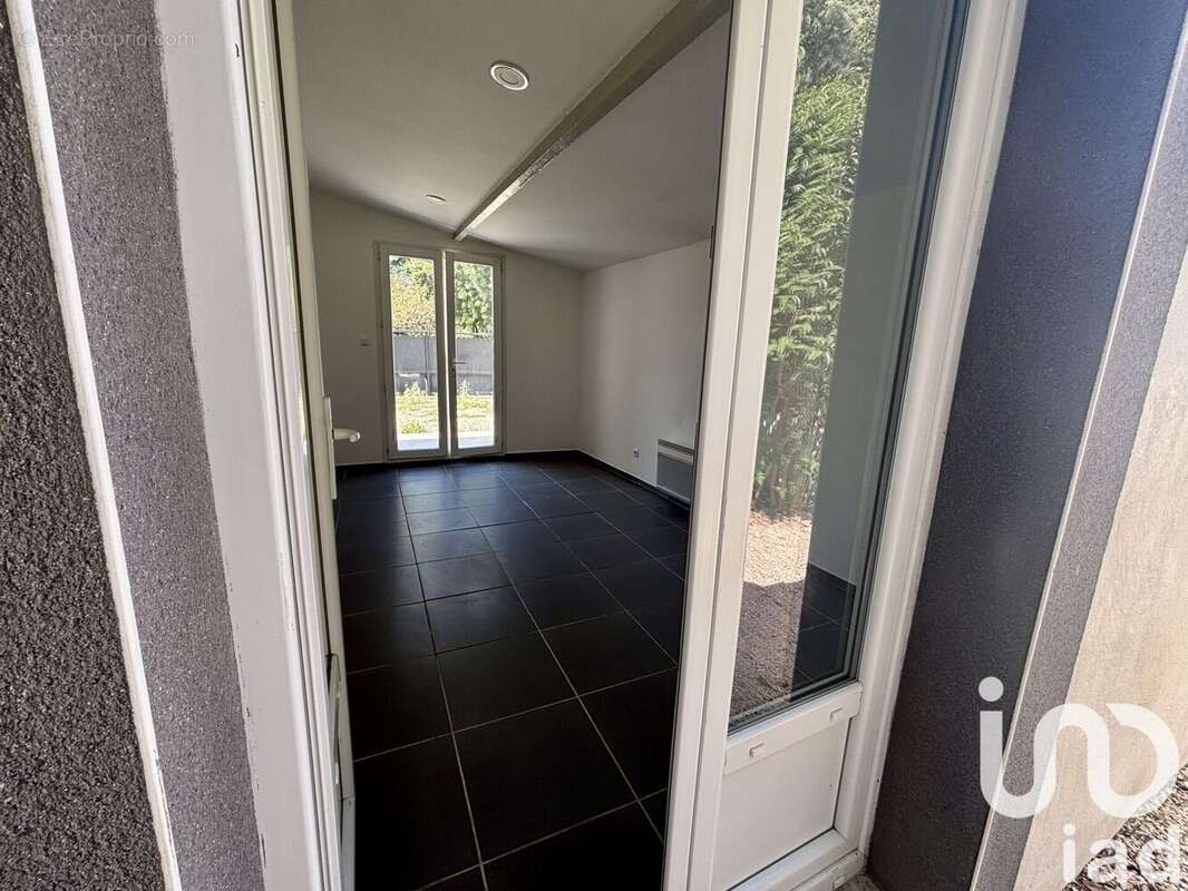 Photo 6 - Maison à RODILHAN