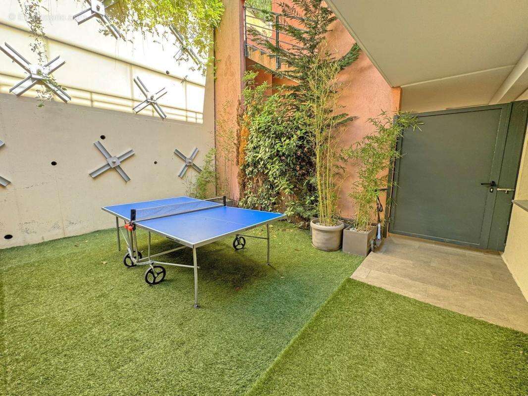 Propriété de Prestige à Vendre à Nice sur la Colline de Crémat - photo 19
