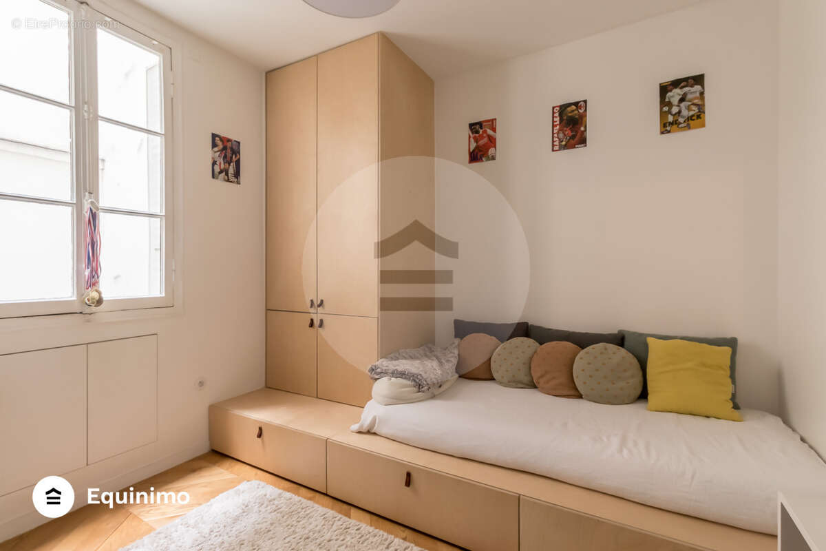 Appartement à PARIS-15E