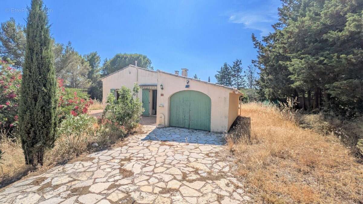 Maison à MERINDOL