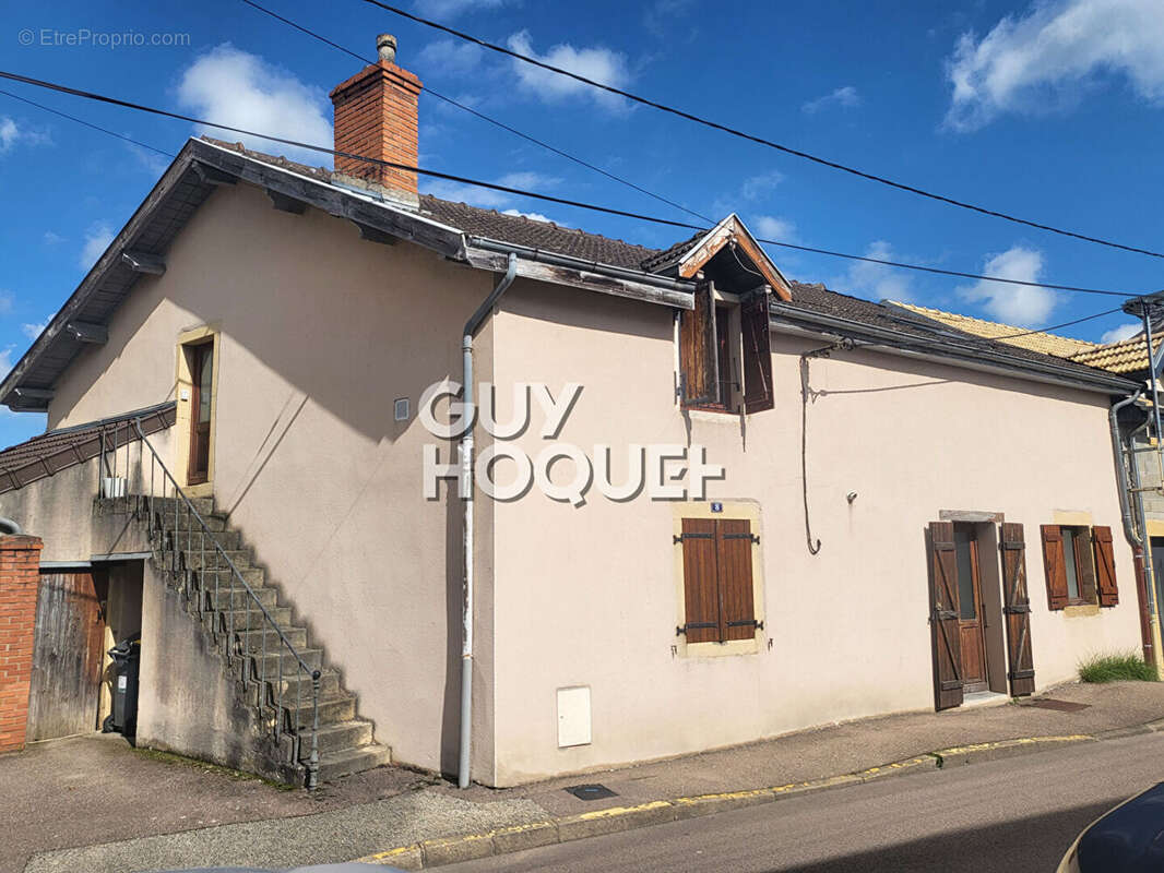 Maison à PARAY-LE-MONIAL