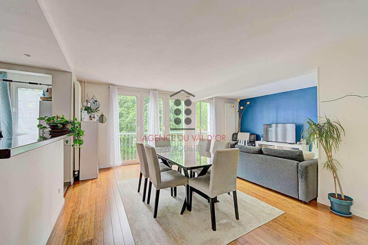 Appartement à RUEIL-MALMAISON