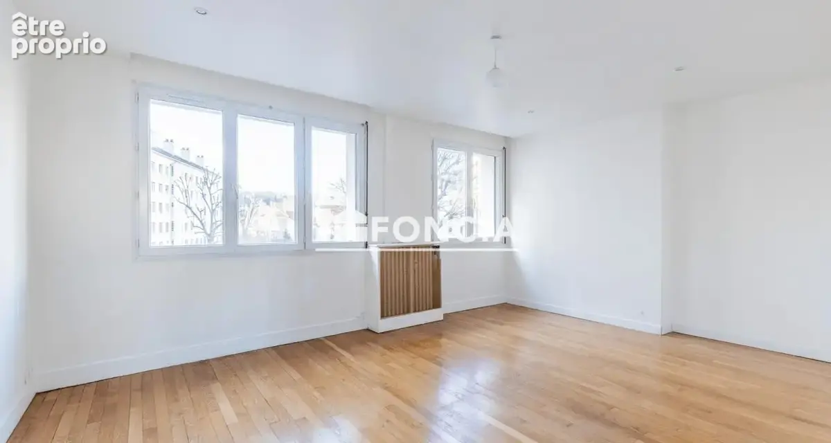 Appartement 4 piece 78m2 proche gare immediate - photo 8