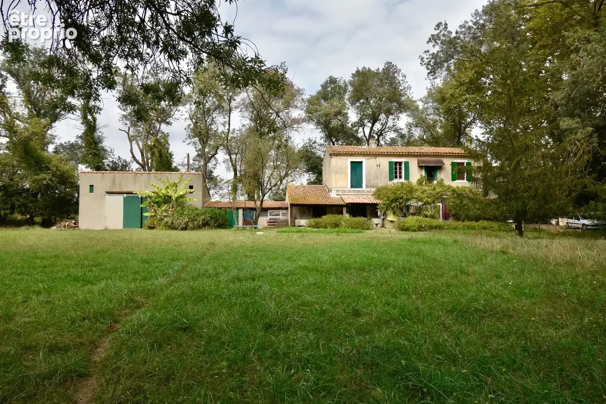Dpt Bouches du Rhône (13), à vendre FONTVIEILLE propriete P5 - photo 12