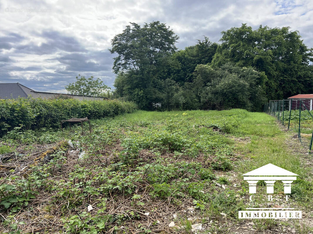 Terrain à SAINT-VALLIER