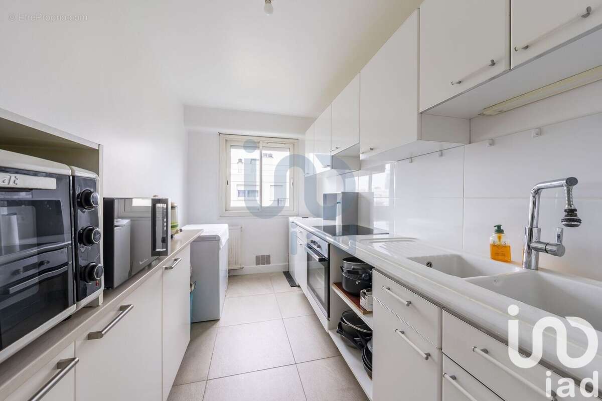 Photo 2 - Appartement à CHEVILLY-LARUE