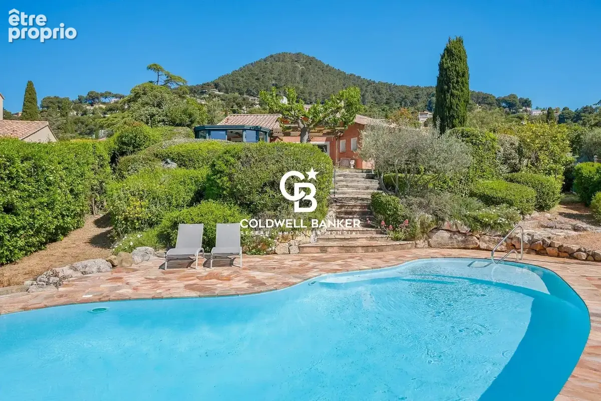 Villa vue mer, à pied du village - 83320 Carqueiranne - photo 47