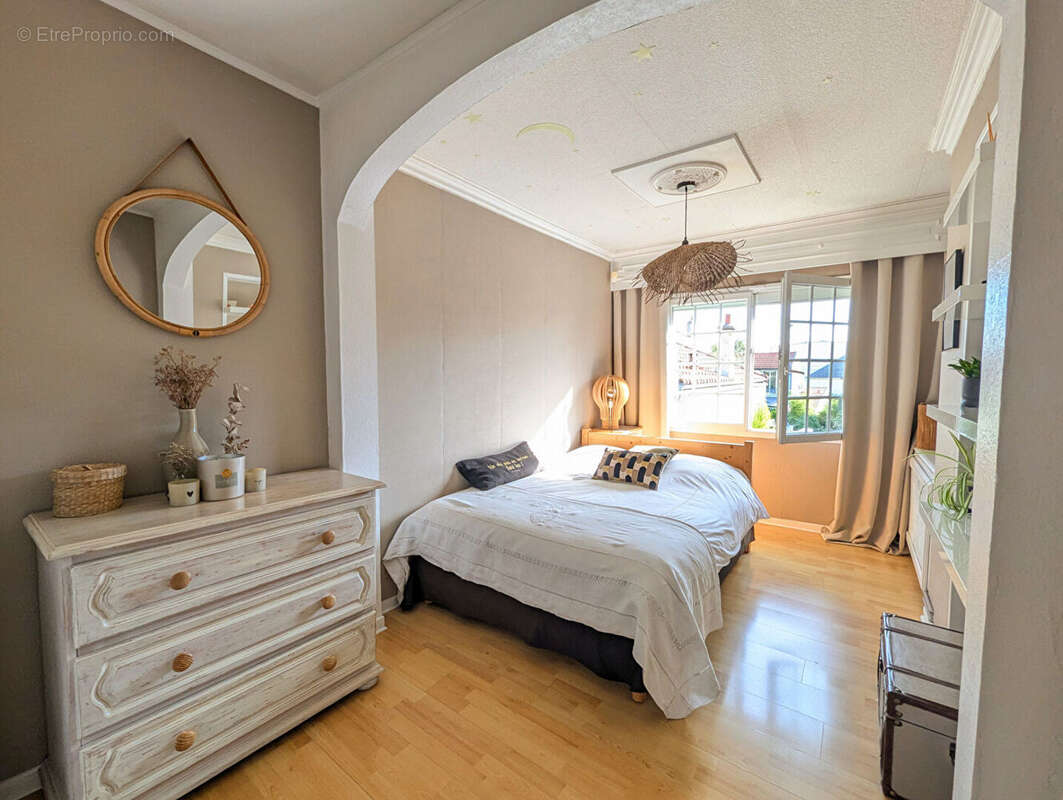 Maison à FONTENAY-SOUS-BOIS