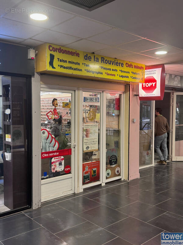 Commerce à MARSEILLE-9E