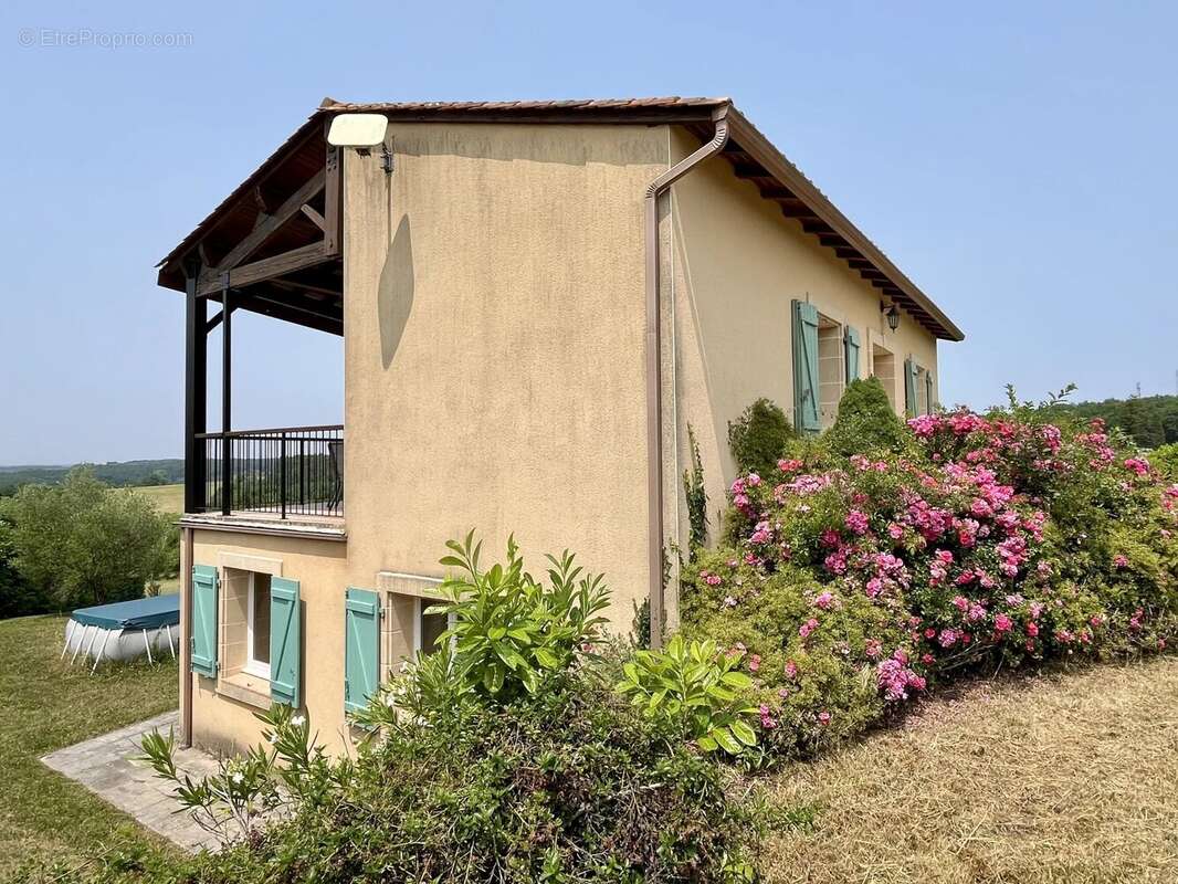 Maison à LES ESSARDS