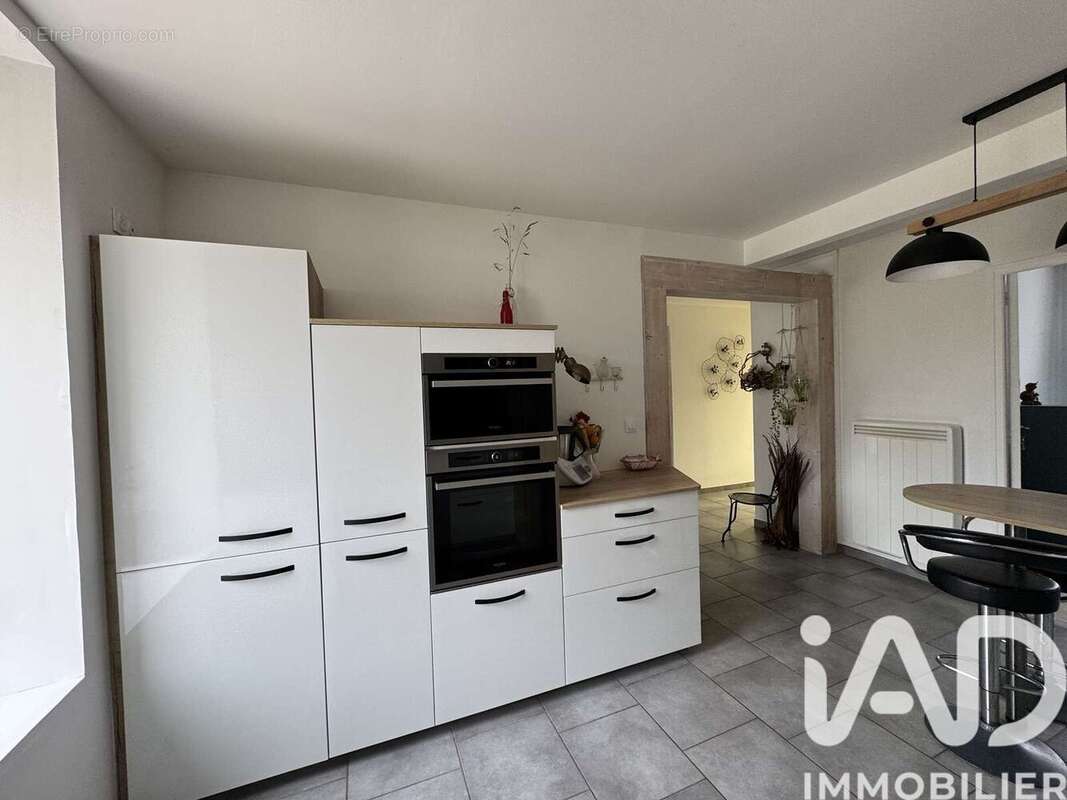 Maison 133 m² à Beuzec-Cap-Sizun  - photo 7