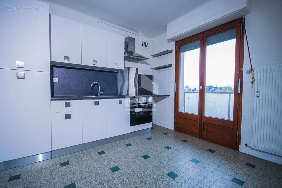 Appartement à ANNEMASSE