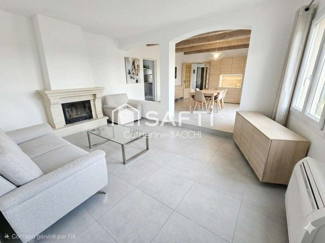 Photo 3 - Maison à SAINT-RAPHAEL
