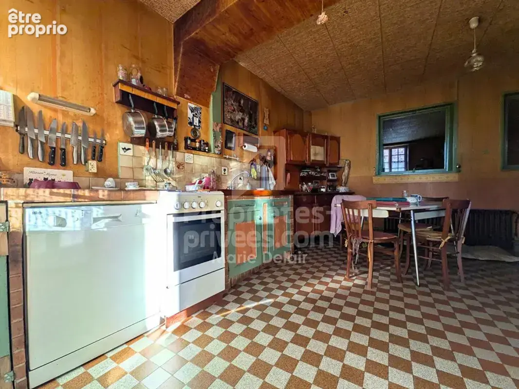Maison Saint Andelain 6 pièce(s) 196 m2 - photo 5