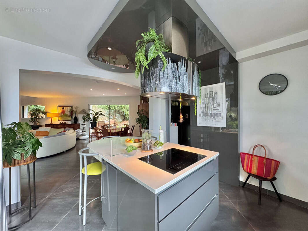 Maison à CLOHARS-CARNOET