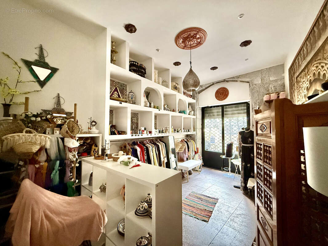 Commerce à GRENOBLE