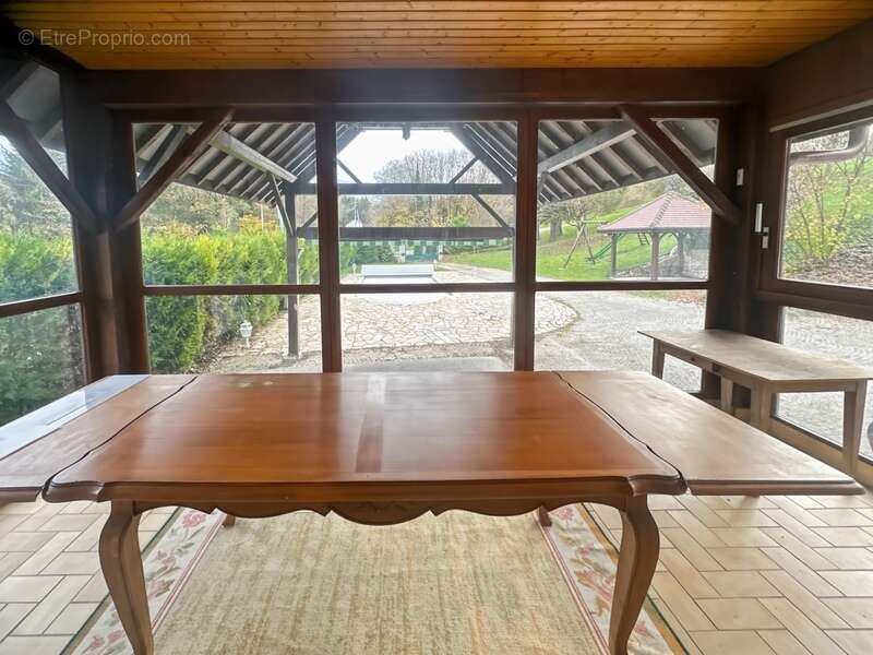Maison rénovée 6 pièces sous sol total piscine - photo 21