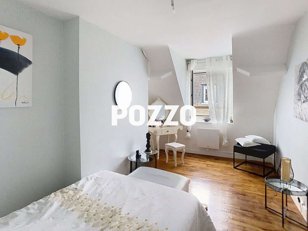 Appartement à SAINT-HILAIRE-DU-HARCOUET