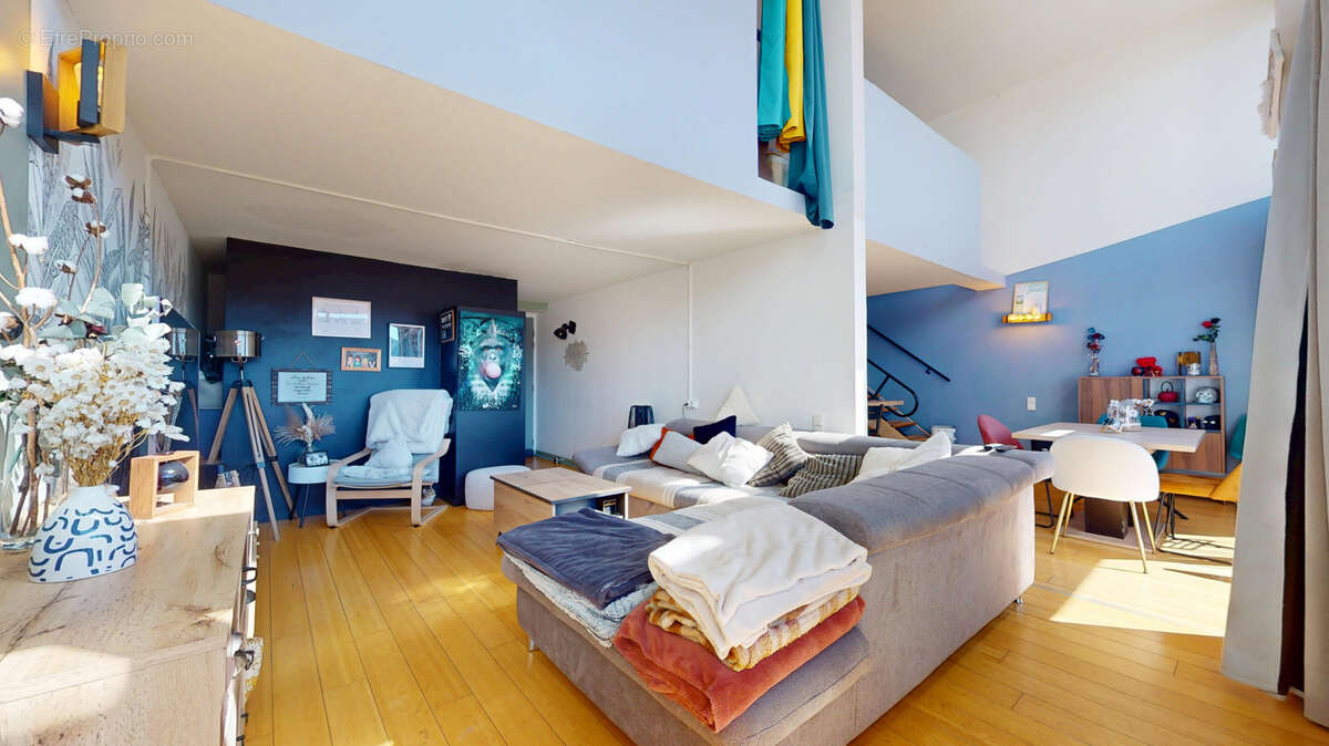 Appartement à FIRMINY