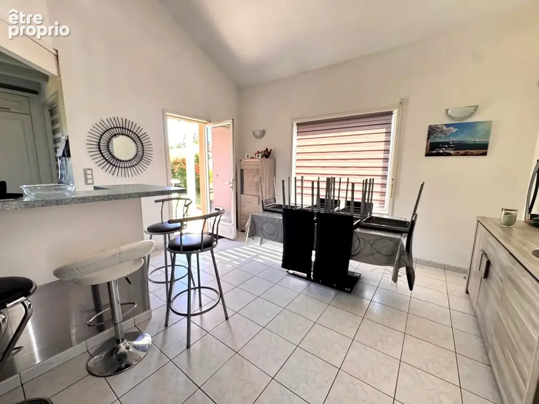Maison 5 pièces 119 m² à vendre à Saint-Alban-Les-Eaux (42370) - photo 2