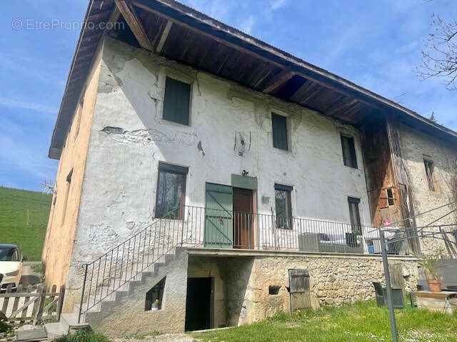 Appartement à SAINT-OURS