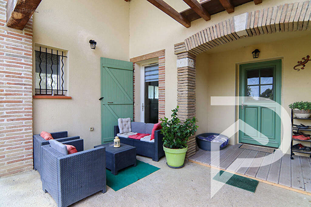 Maison à CABANAC-SEGUENVILLE