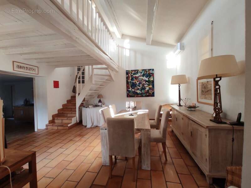 Maison à BEAUCAIRE