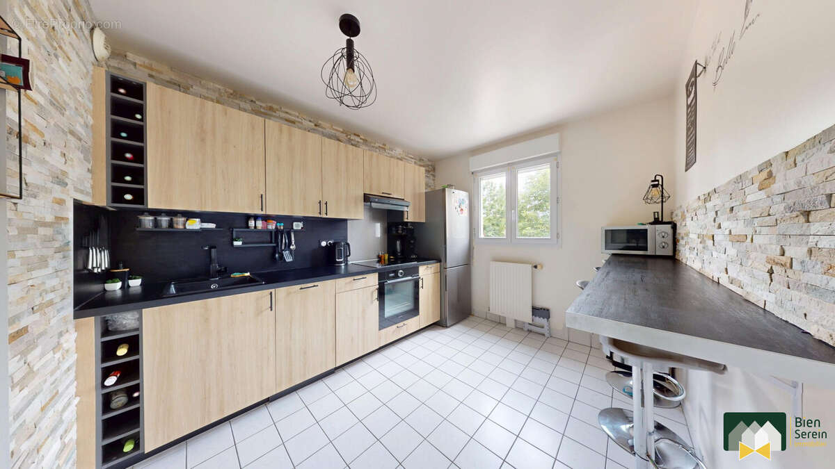 Appartement à MAINVILLIERS