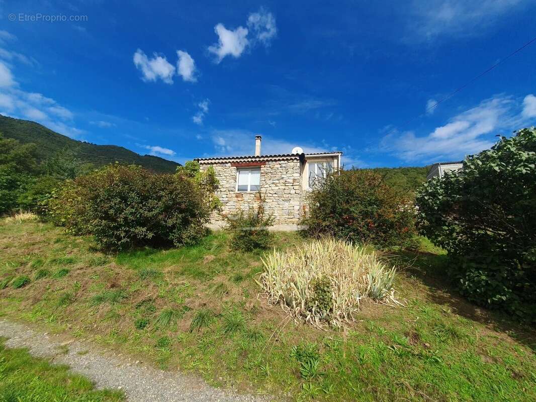 Maison T4 avec dépendance - photo 12