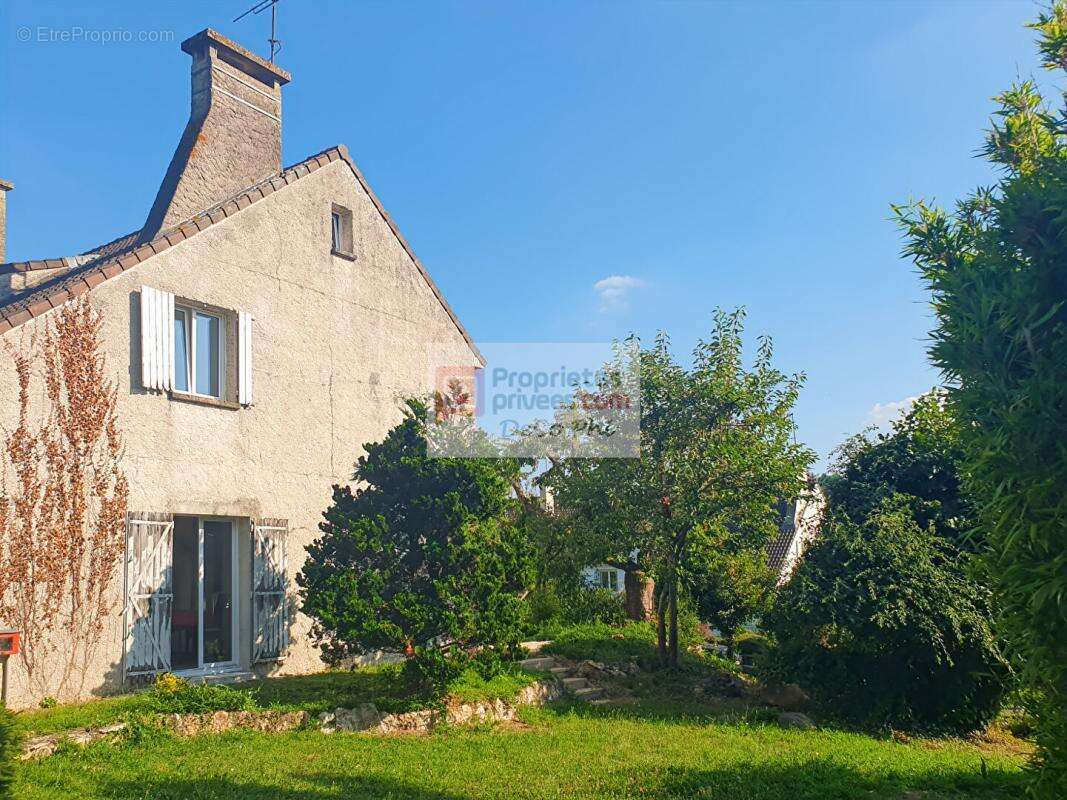 Maison à GIF-SUR-YVETTE