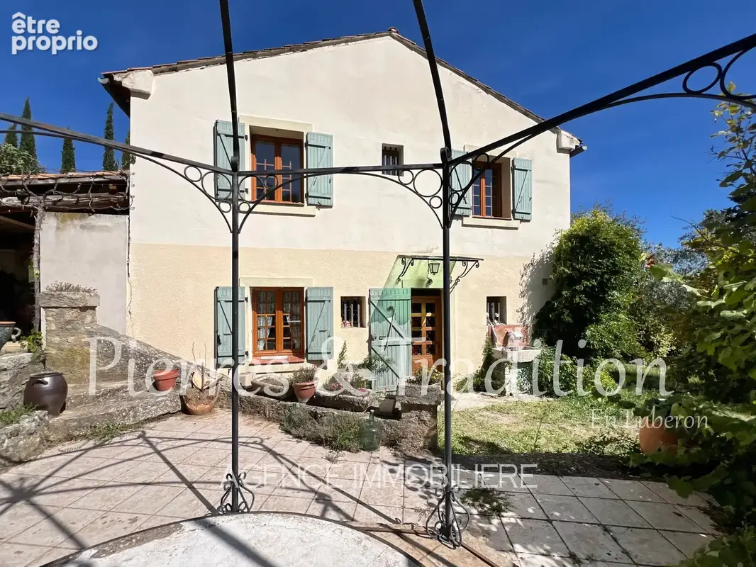 Luberon, Saint Martin de Castillon, propriété avec dépendances et vue sur le Luberon - photo 13