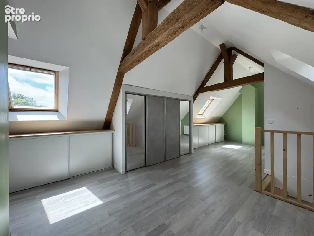Maison en pierre familiale - quartier calme - photo 15