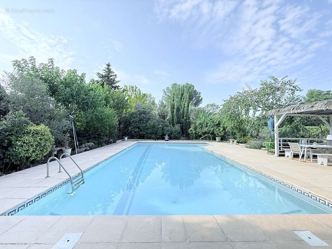 Maison à ESPONDEILHAN