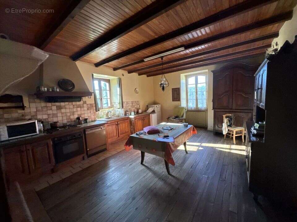 Maison à LES ARQUES