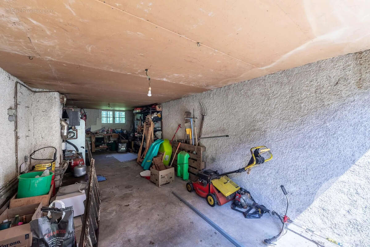 Maison à SAINT-MARTIN-D'URIAGE