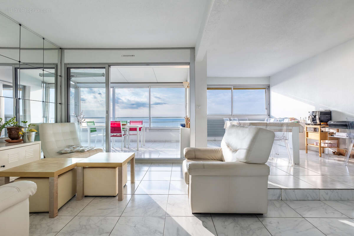 Appartement à CANDILLARGUES