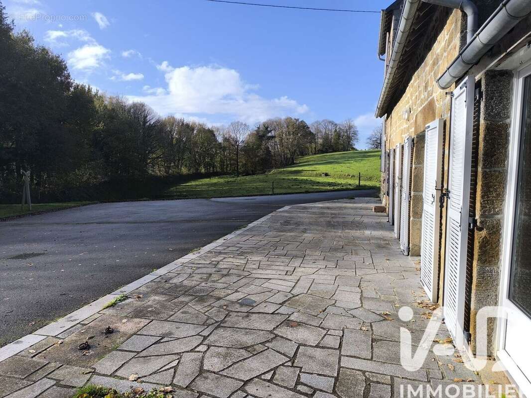 Photo 3 - Maison à LOUVIGNE-DU-DESERT