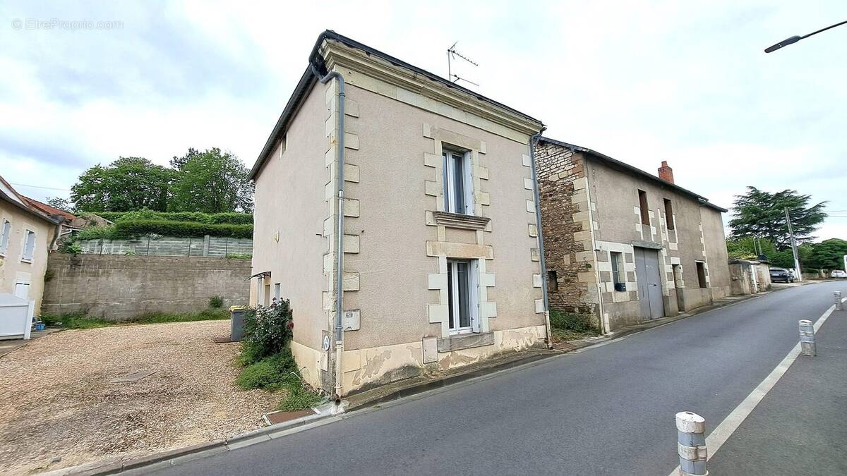Maison à DISSAY