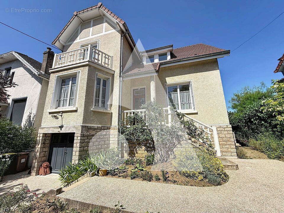 Maison à CHALON-SUR-SAONE