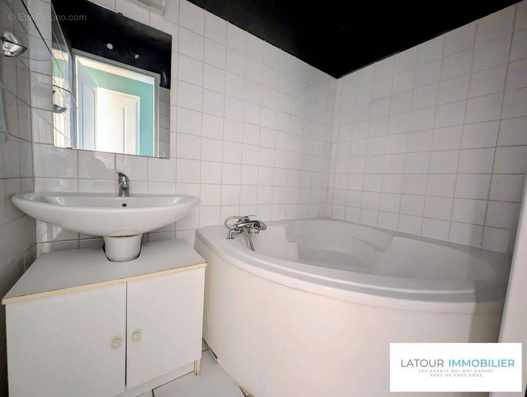 Appartement à BOURGOIN-JALLIEU