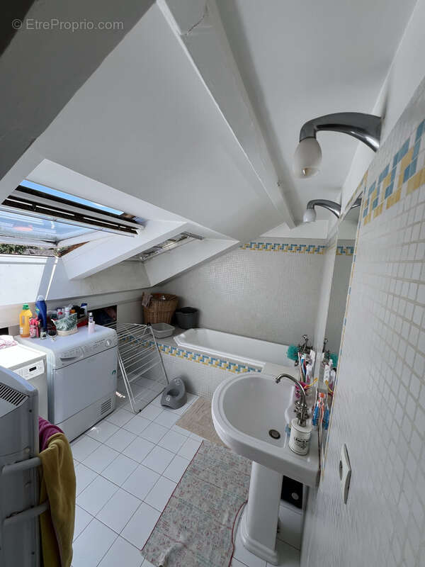 Appartement à SAINT-MAUR-DES-FOSSES